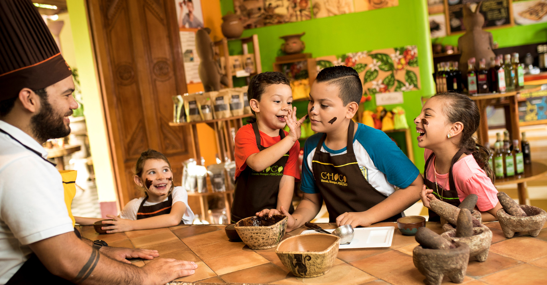 granada-child-chocolate-tour