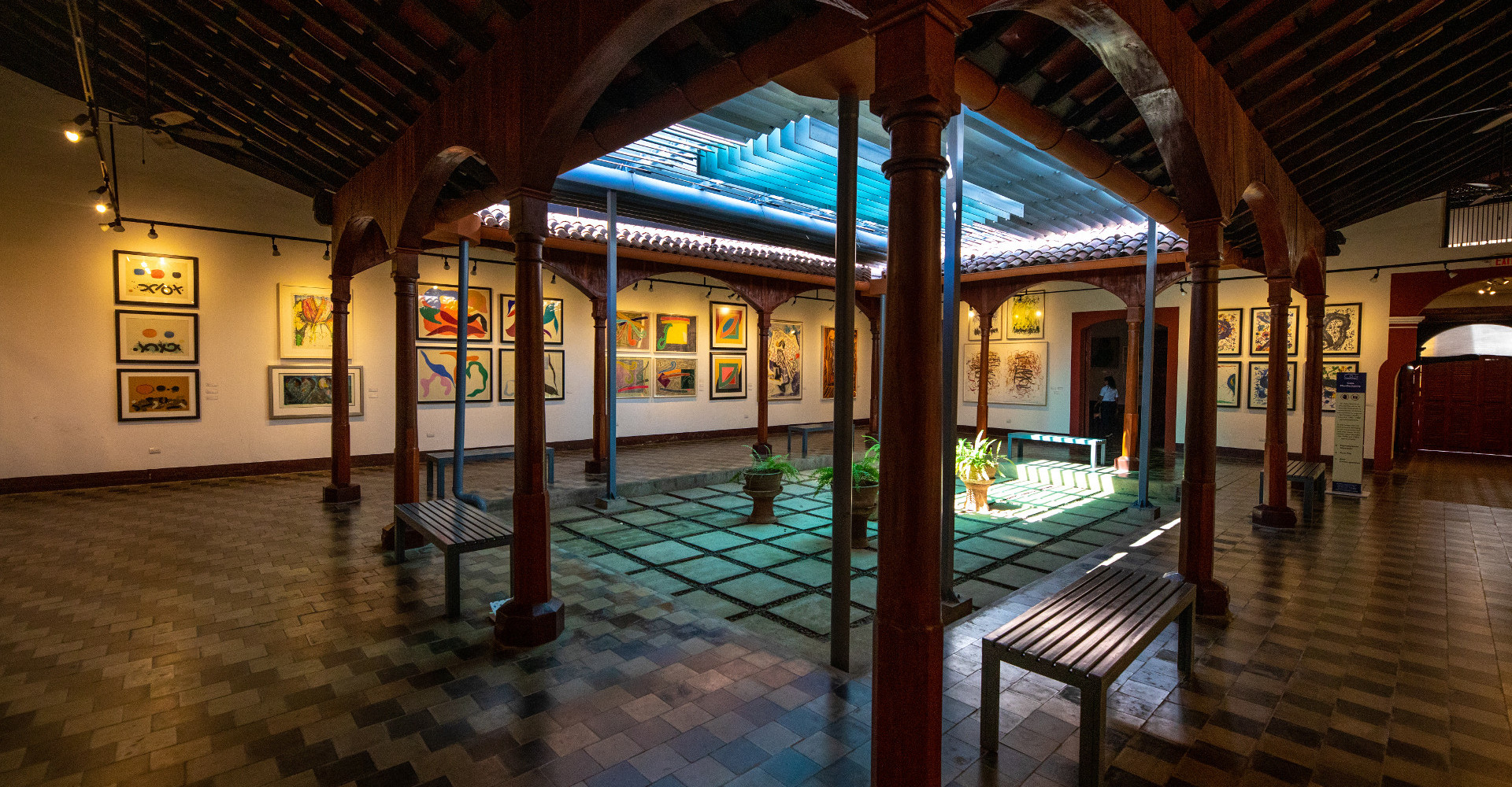 leon-museum-garden