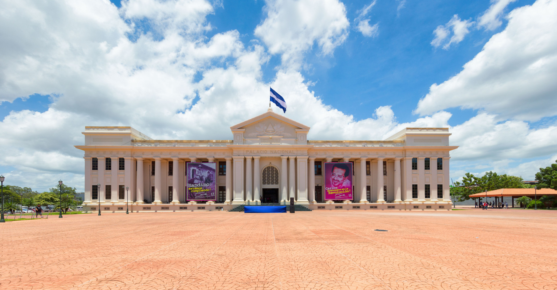palacio-nacional-managua