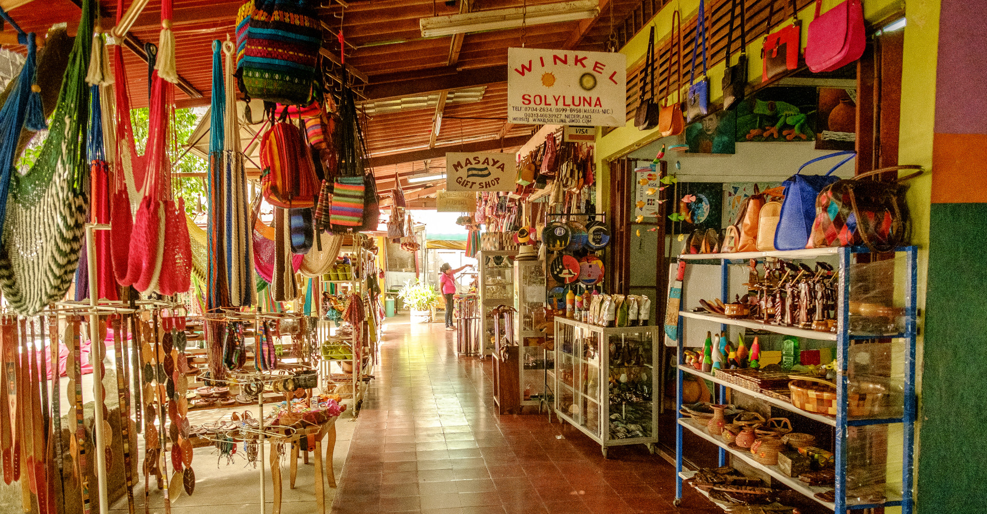 handicrafts-market