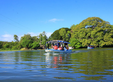 Las Isletas Boat Tour