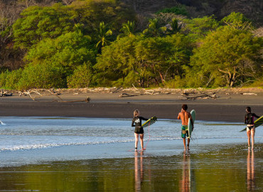 Playa Cambutal Surf Expedition