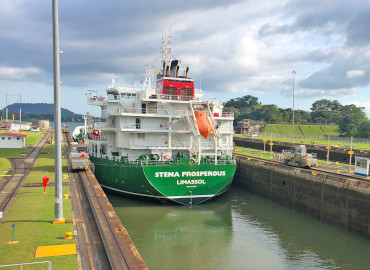 Panama Canal behind the scenes